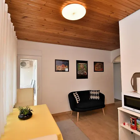 Ana Apartmán Umag