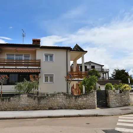 Ana Lägenhet Umag